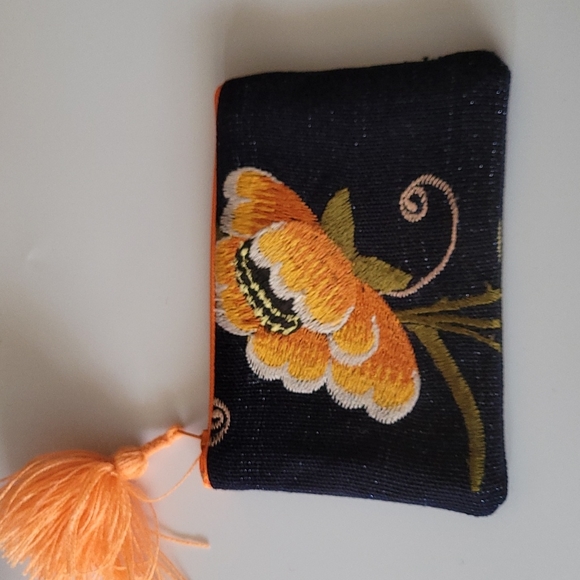 Handmade Cotton Purse - Picture 1 of 5
